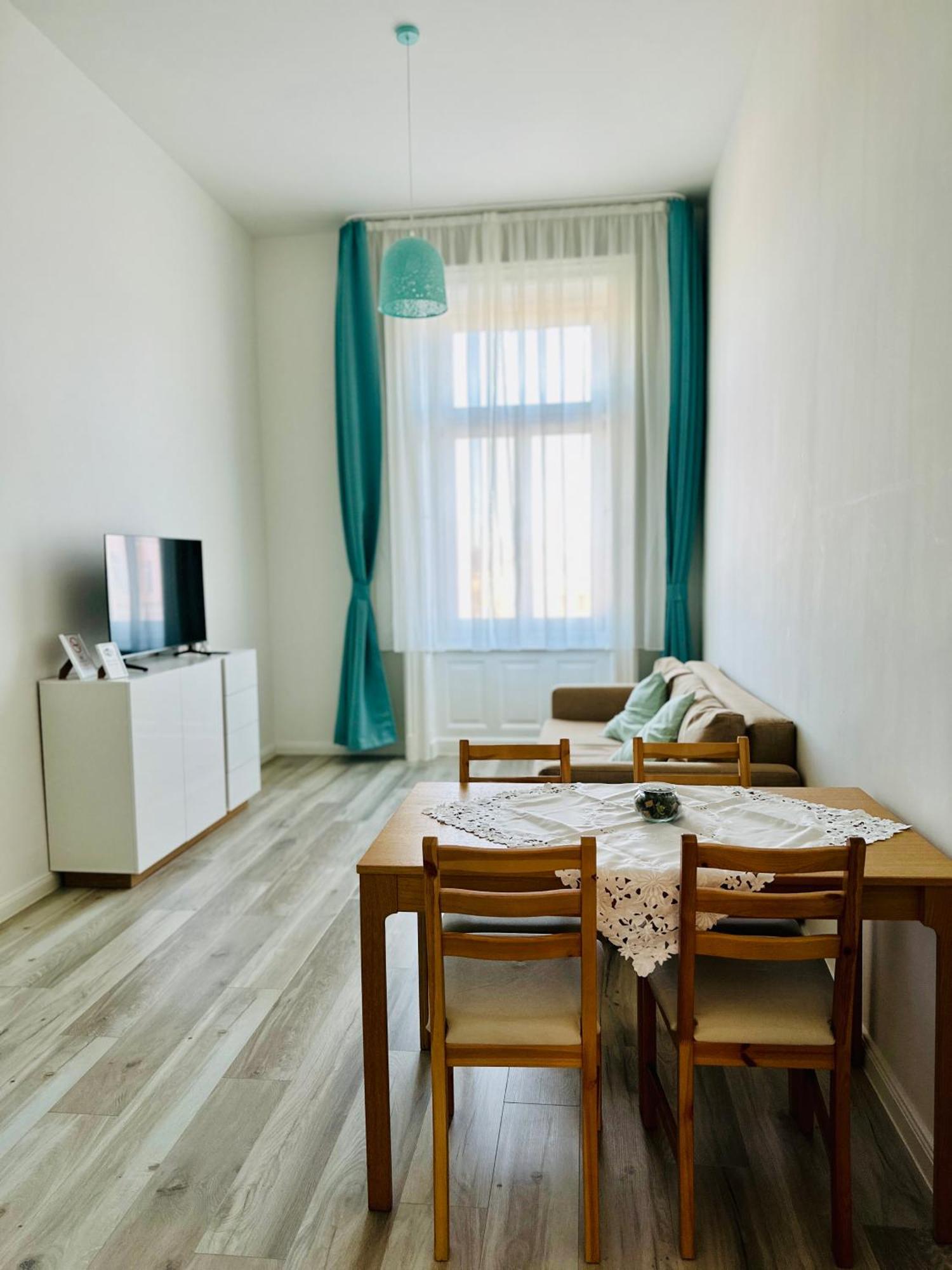 Danube Panorama apartment Budapeste Exterior foto